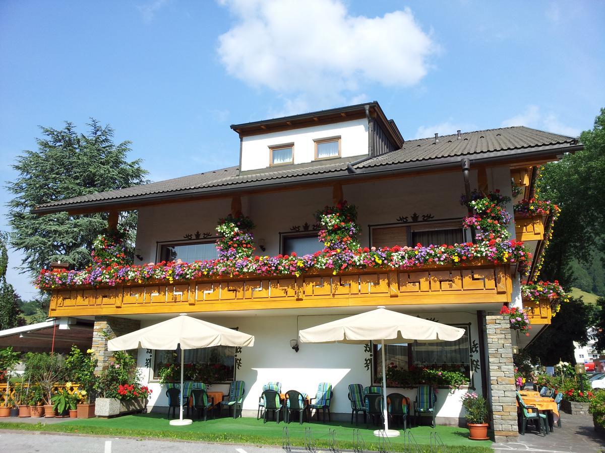 ויפיטנו Hotel Hubertushof מראה חיצוני תמונה