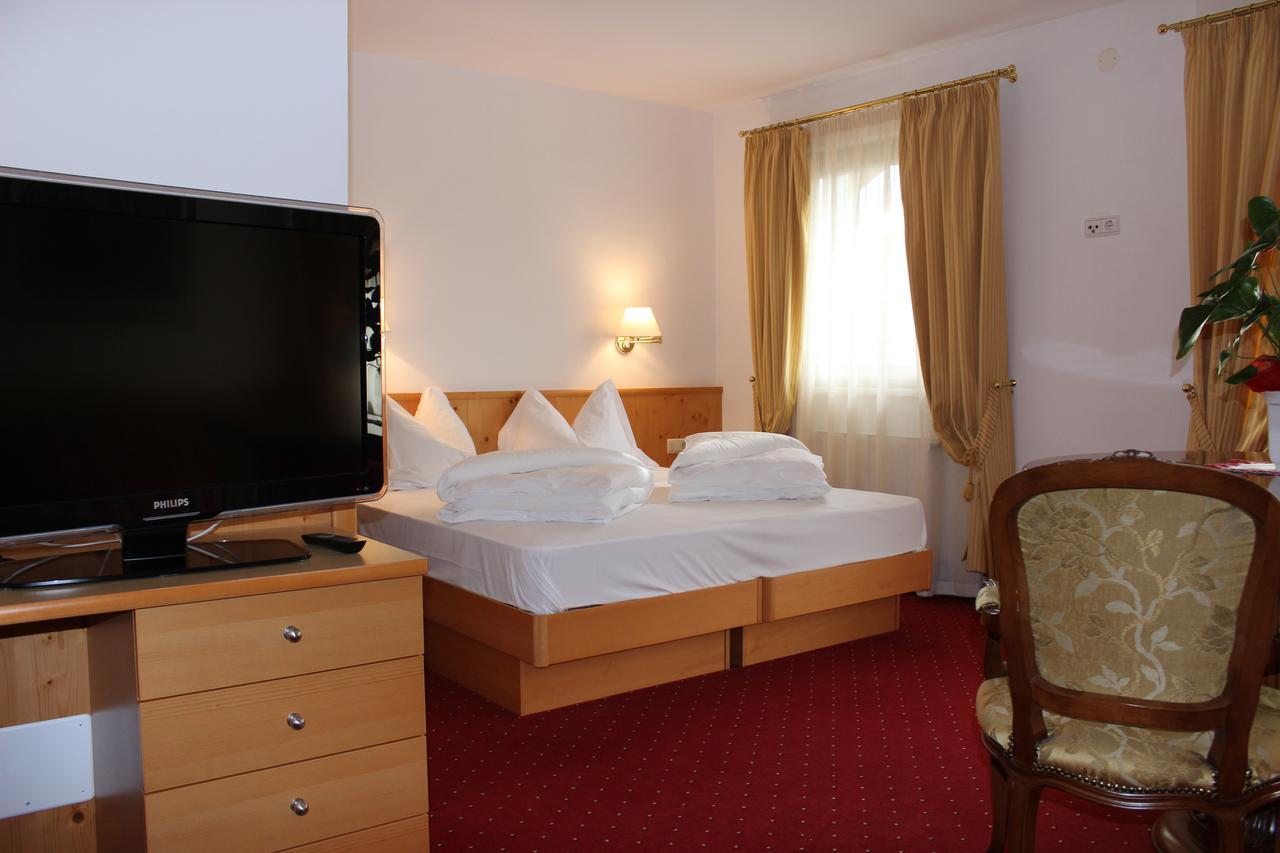 ויפיטנו Hotel Hubertushof מראה חיצוני תמונה